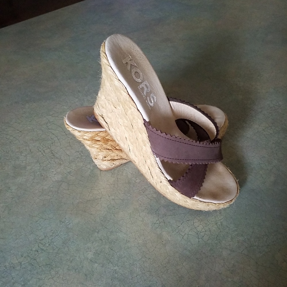 Michael Kors Rafia Wedge Sandals Sz 7